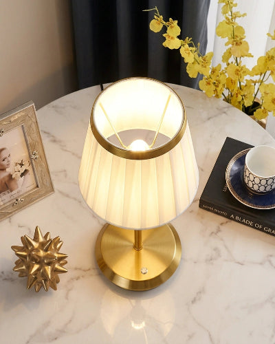 Minimalist Cloth Shade Table Lamp – Warm Ambient Light for Bedroom & Desk